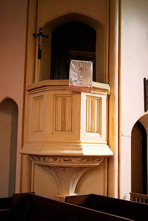 Derry Hill - The Pulpit